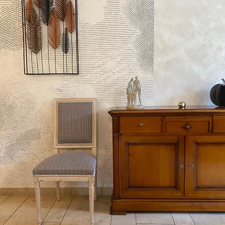 Les Sansonnets Guest house *